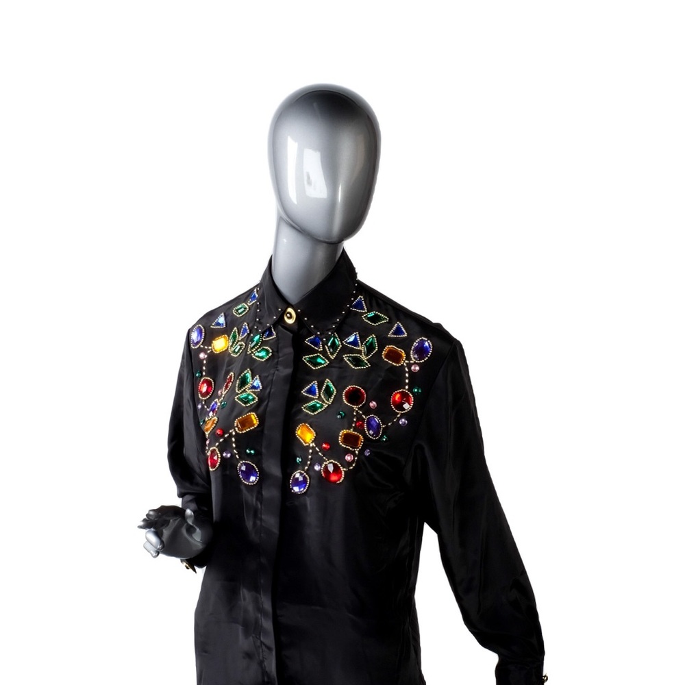 90’s Western inspired bejeweled blouse!